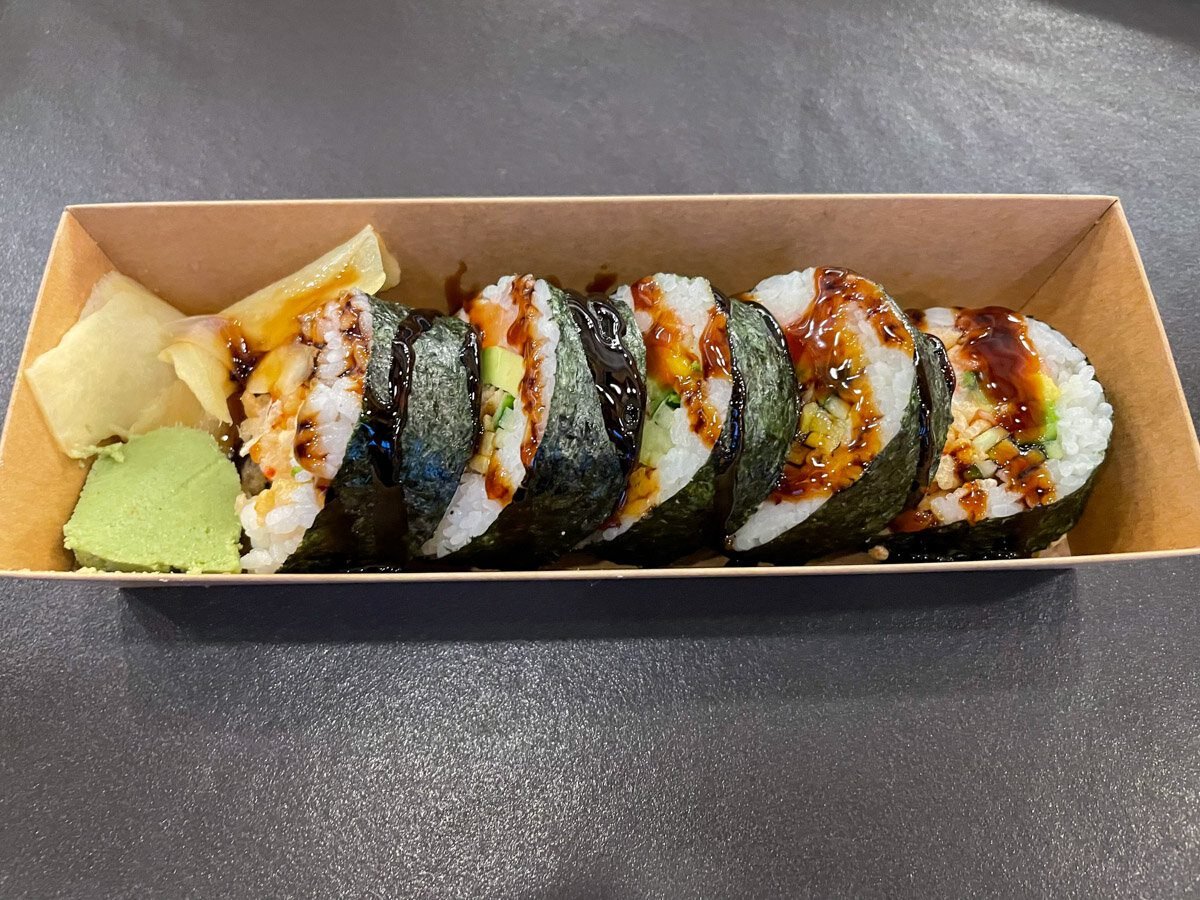 Yugo Roll and Bowl: Japanese Sushi at The Amazing Brentwood Mall Food Court – Sushi in Burnaby